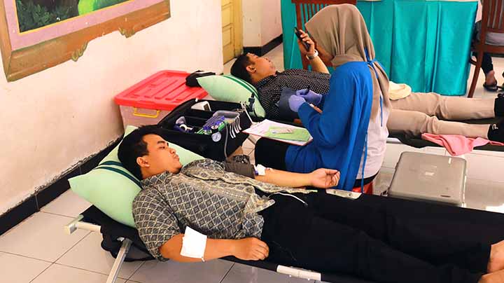 gallery kegiatan, Donor Darah GKJ Baki , Komisi Diakonia, gereja kristen jawa, gkj, gkj baki, gereja kristen jawa baki, baki, sukoharjo, gkj klasis sukoharjo, klasis sukoharjo, klasis, sinode gkj, sinode 